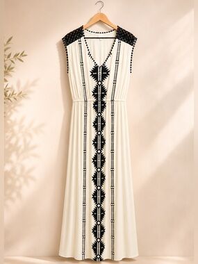 hint of mint Cream Maxi Dress with Black Embroidery (rack)